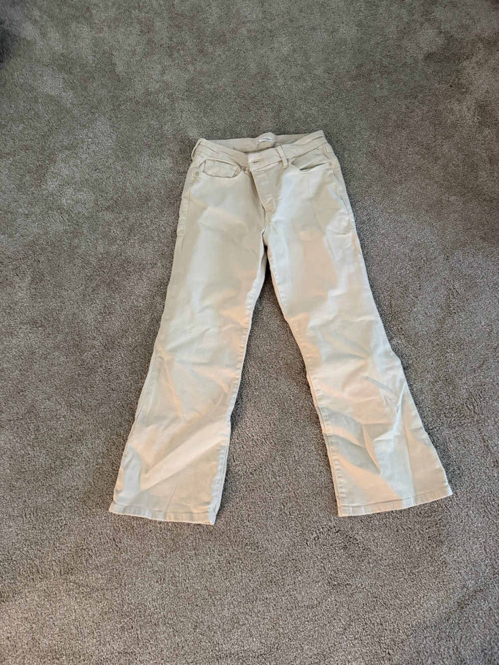 Women’s Cream Straight-Leg Jeans